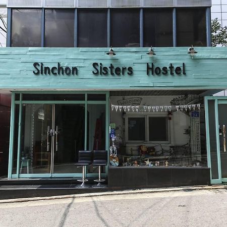 Sinchon Sisters Hostel Seul Esterno foto