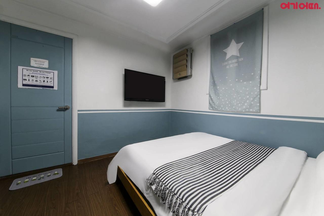 Sinchon Sisters Hostel Seul Esterno foto